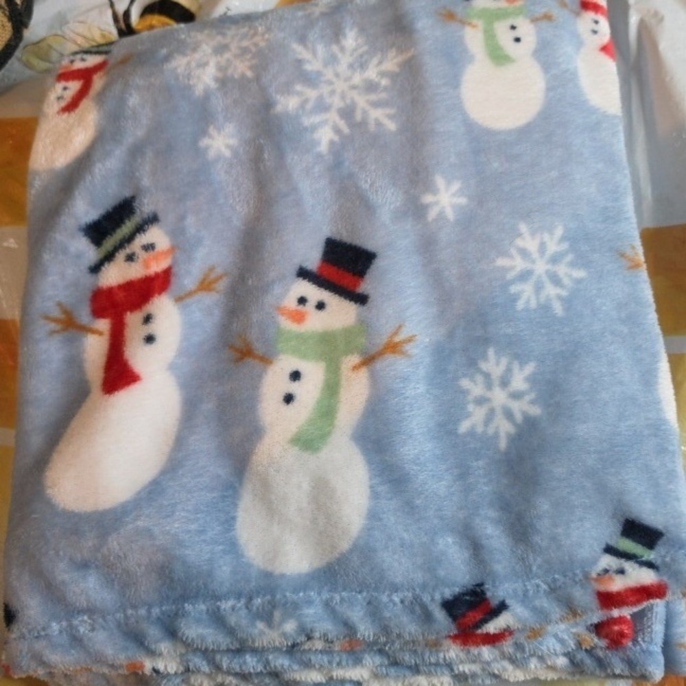 Holiday Time Snowman Snowflake Plush Throw Blanket Blue 50x60 Fleece Winter